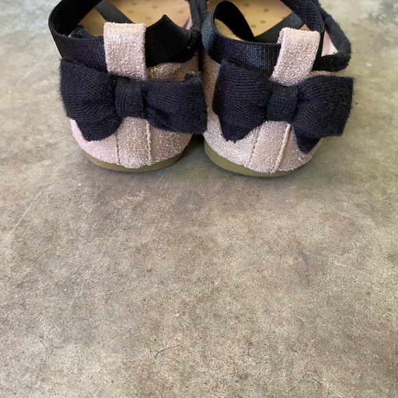 Shoes - Picture 3 of 5